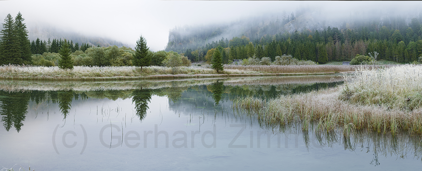 Brunnsee Zufluss mit Rauhreif